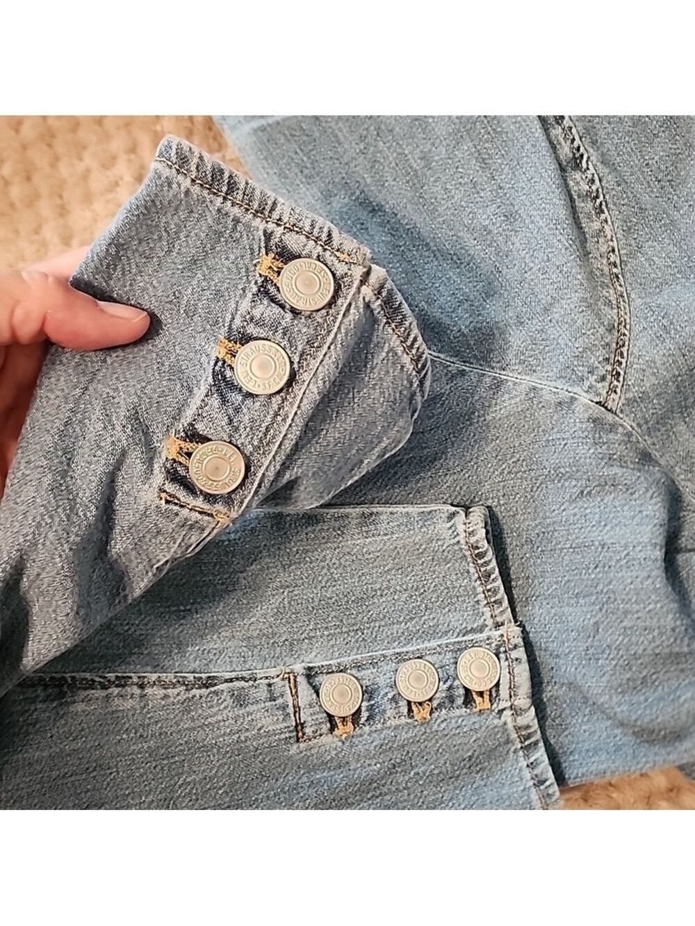 Levi's Blue Denim Button-Up Top XXL - Picture 6 of 8